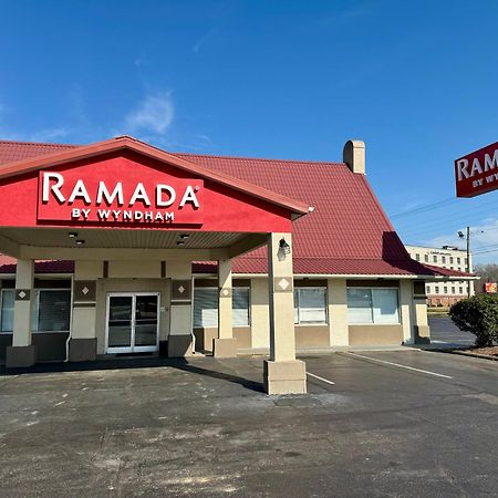 Ramada By Wyndham Lumberton Hotel Eksteriør billede