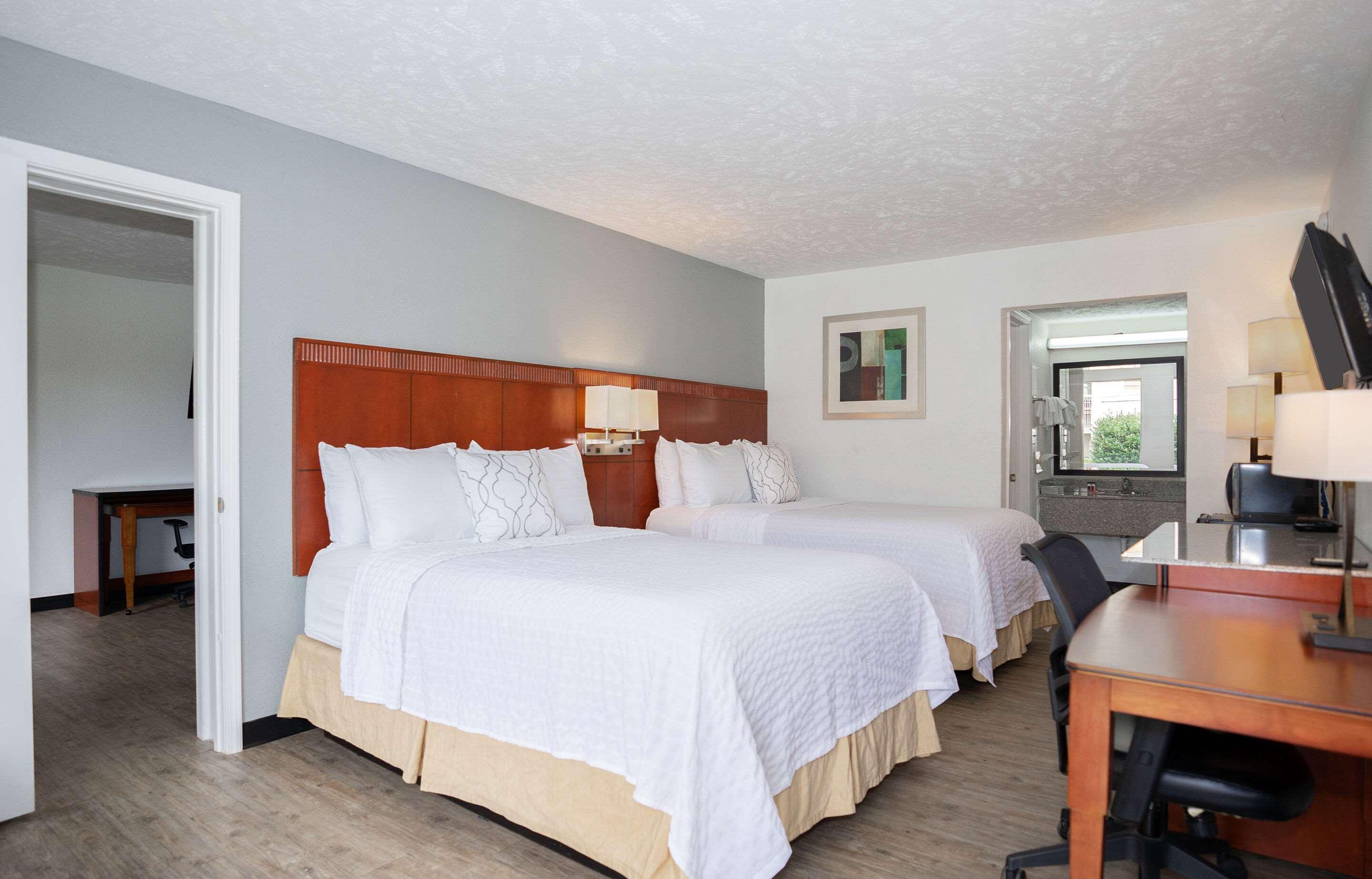 Ramada By Wyndham Lumberton Hotel Eksteriør billede